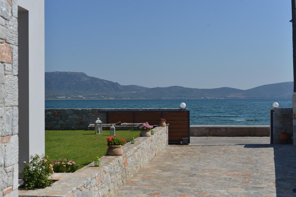 Villa Aggemari Apidias Lakos Rom bilde